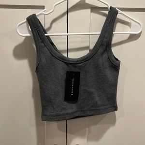 Small- Signature 8 cropped tank